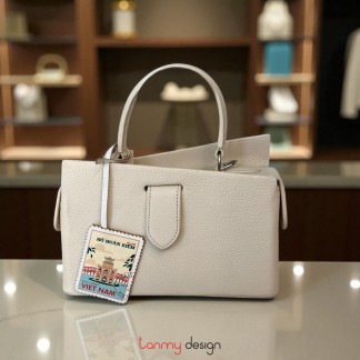 Charm- Hồ Hoàn Kiếm